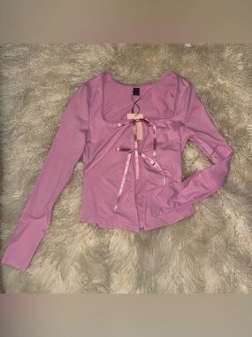 Pink Ribbon-Tie Long Sleeve Top